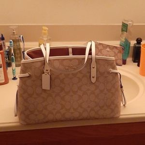 Coach purse plus wallet